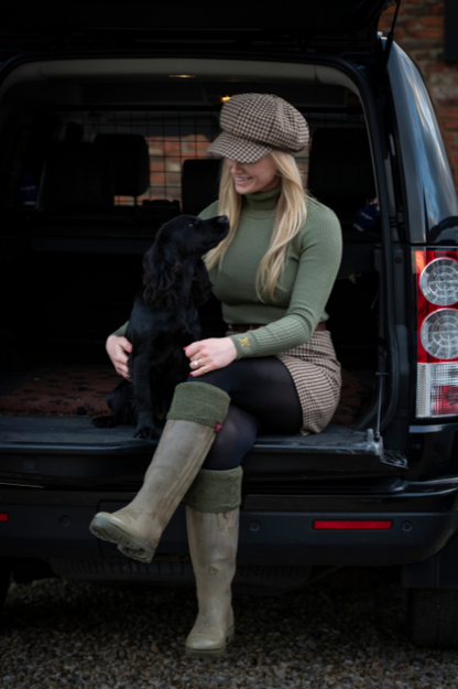 Elizabeth Rollneck - Olive